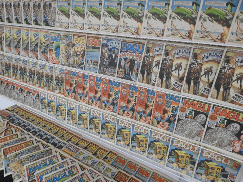 Huge Lot 170+ W/ 2000 AD, Eagle & Scream!! Avg FN Condition!