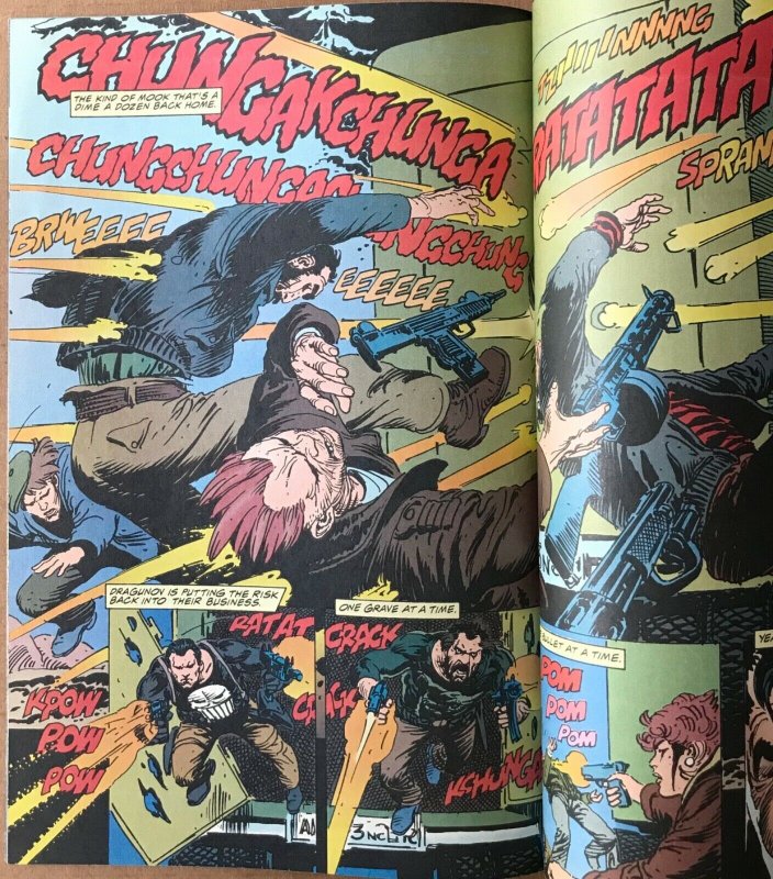 THE PUNISHER WAR ZONE Comic Issue 34 — 1994 Marvel Universe Joe Kubert Cover VF+