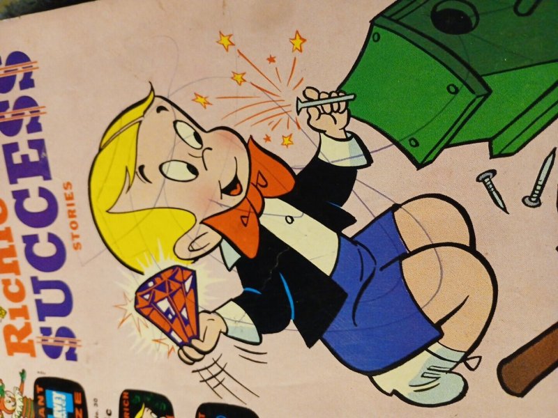 RICHIE RICH SUCCESS STORIES #30 BRONZE AGE HARVEY COMIC LIITLE DOT, LOTTA