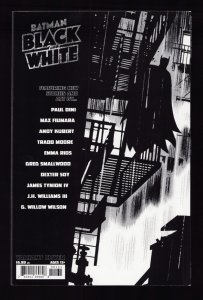 Batman Black & White #1 - Momoko Cover (9/9.2) 2021