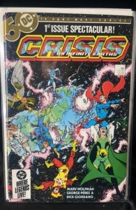 Dollar Comics: Crisis On Infinite Earths (2019)