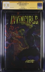 INVINCIBLE #1 CGC 9.9 HTF SS SIGNED Lipwei Chang Foil Exclusive MegaCon Variant
