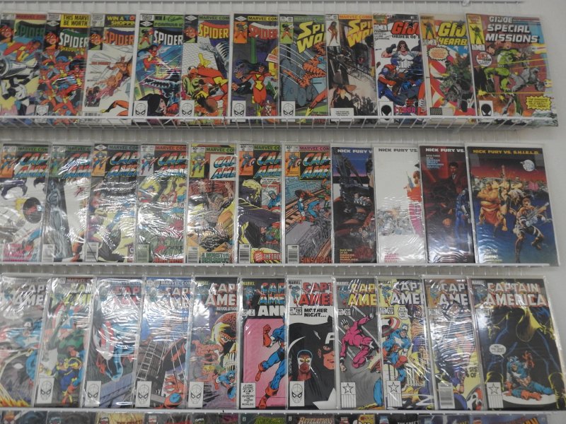 Huge Lot 130+ Comics W/ Captain America, Spiderwoman, Spider-Man+ Avg VF- Cond!!