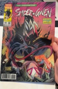 Spider-Gwen #25 (2017)lenticular cover/homage to ASM 317