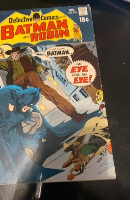 Detective Comics #394 (1969) nice midgrade