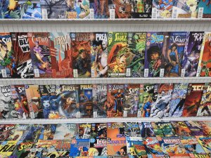 Huge Lot 210+ Comics W/ Superman, Green Lantern, Preacher, +More! Avg VF- Cond!