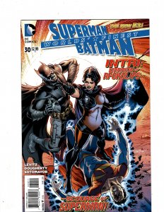 Worlds' Finest #30 (2015) OF10