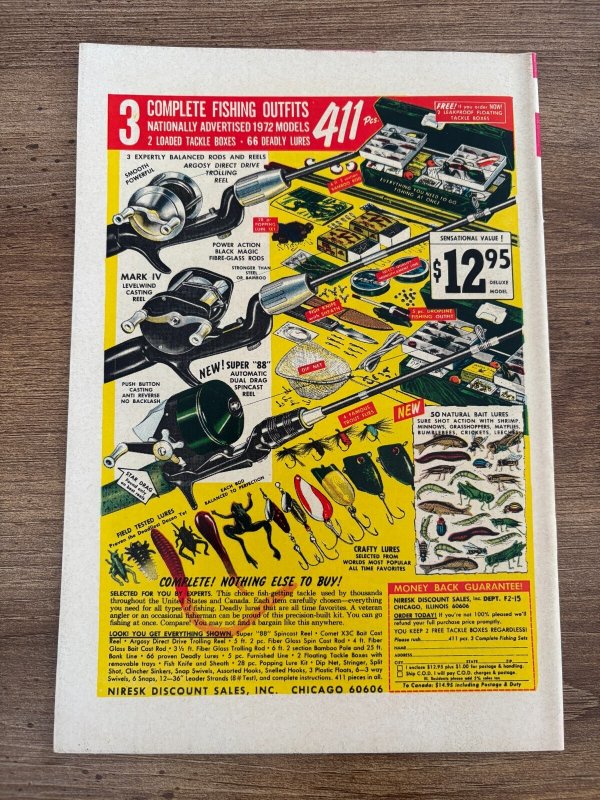 Walt Disney's Comics & Stories # 382 VF/NM Gold Key Comic Book 3 J289