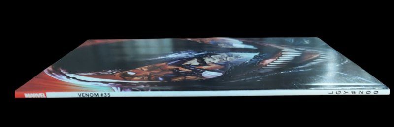 Venom #35 Suayan Exclusive Virgin Variant Knull Spiderman 2021 NM