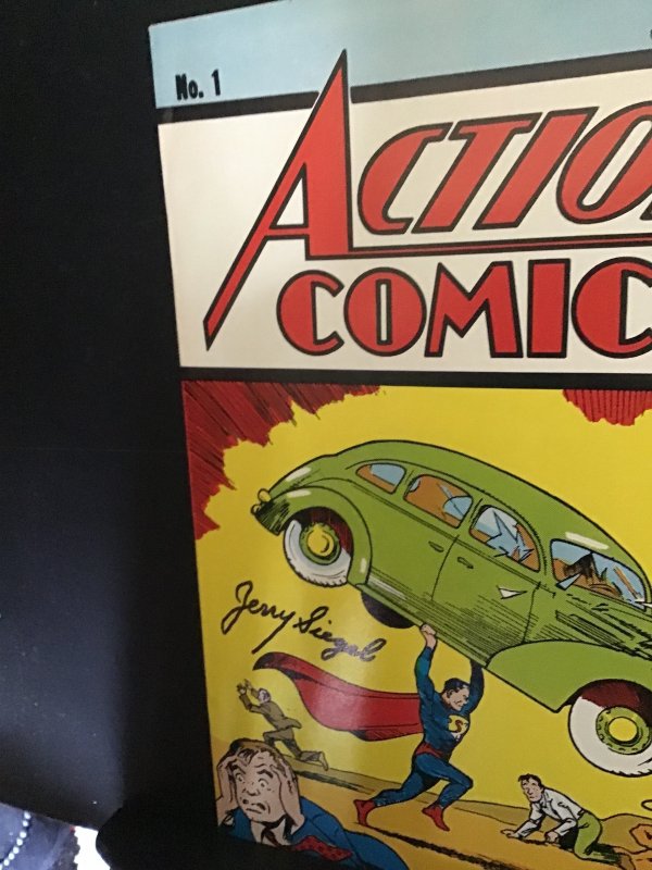 Famous First Edition #1 (1974) Action comics 1 reprint SIGNED Jerry Siegel! WOW!