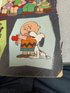 TIP TOP COMICS 219 DELL SLUGGO 1960 PEANUTS CHARLIE BROWN LUCY SNOOPY silver age