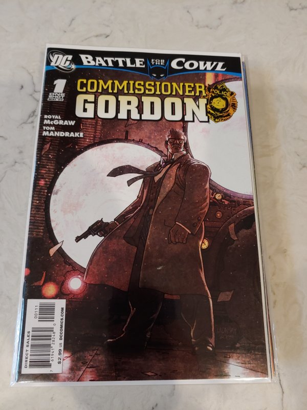 Batman: Battle for the Cowl: Commissioner Gordon (2009)