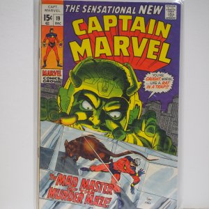 Captain Marvel #19 (1969) Very Fine.  Gil Kane art!