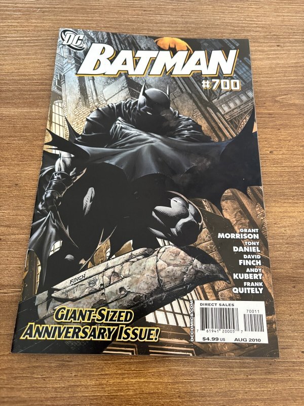 Batman # 700 NM 1st Print DC Comic Book Joker Robin Gotham 12 J457