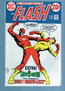 Flash #220 - Dick Giordano Cover Art. Green Lantern, Kid Flash App. (5.5) 1973