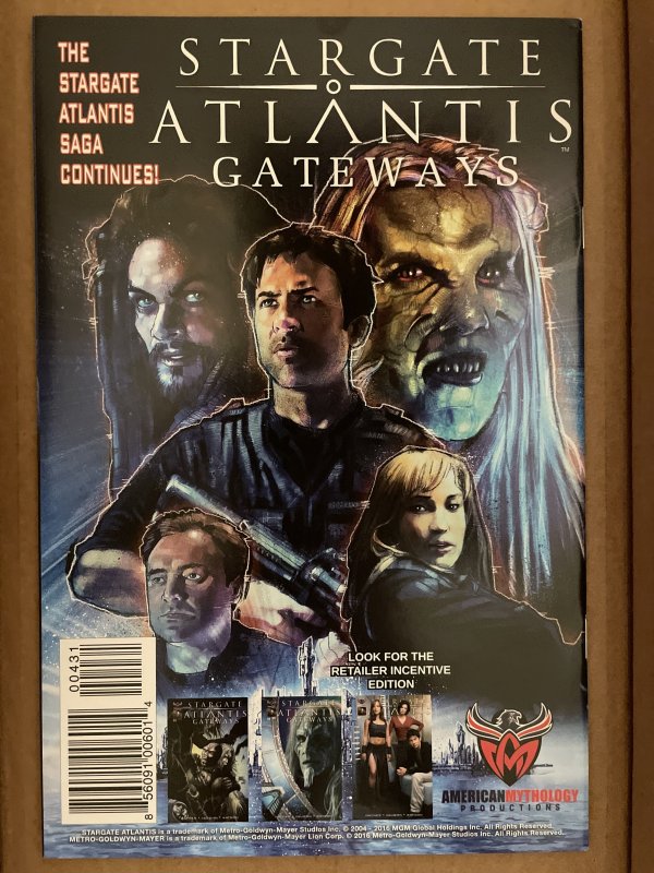 Stargate Atlantis Gateways #1 NM Jason Momoa Photo Variant HTF