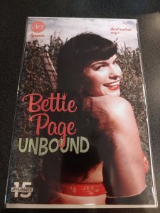 ​BETTIE PAGE UNBOUND #5 VARIANT