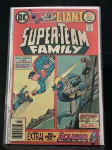 Super-Team Family #5  (1976)