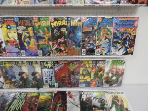 Huge Lot 150+ Comics W/ Green Arrow, Legends, Superboy, +More! Avg VF- Cond!