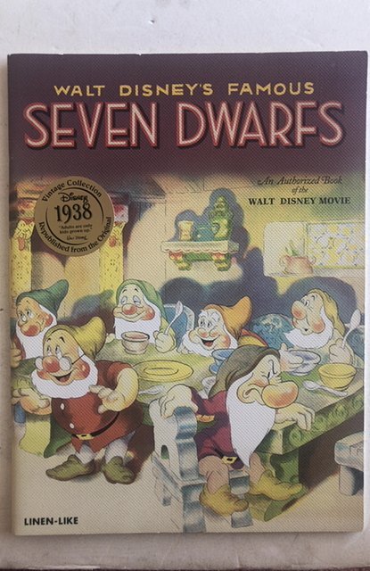 Walt Disney‘s famous seven dwarfs reprint of 1938 Linen-like EXC cond