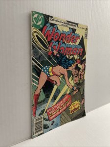 Wonder Woman #235