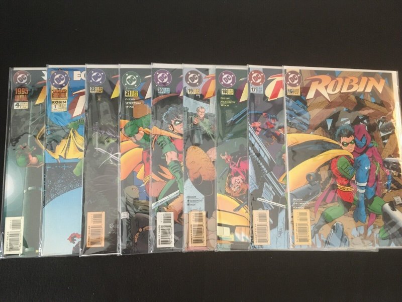 ROBIN(1993) #0, 1-22, Annual #1, 4 VFNM Condition