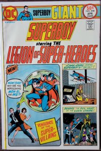 Superboy #208 (1975) (NM 9.4) Mike Grell art LEGION of SUPER-HEROES DC GIANT!