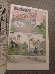 Blondie #212 1st Appearance Super Dagwood Charlton Comics 1975 Bronze Age