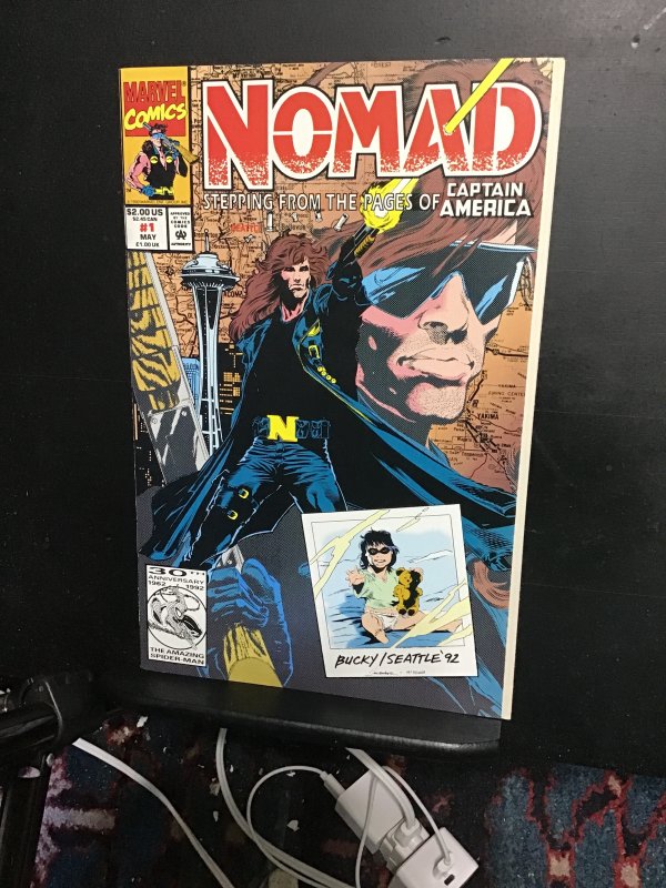 Nomad #1 Direct Edition (1992) First issue key! High grade! NM- Wow! Gatefold