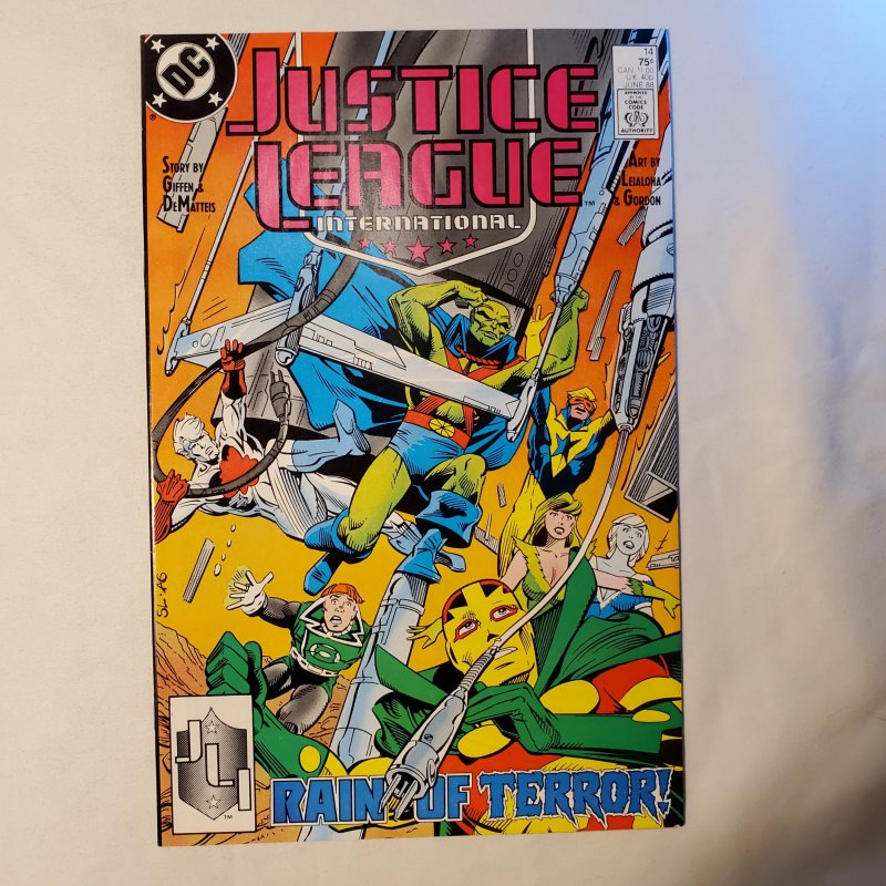 Justice League America 14 Very Fine/Near Mint Writen by J.M. DeMatteis