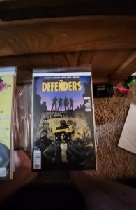 The Defenders #4 (2017) The Defenders 