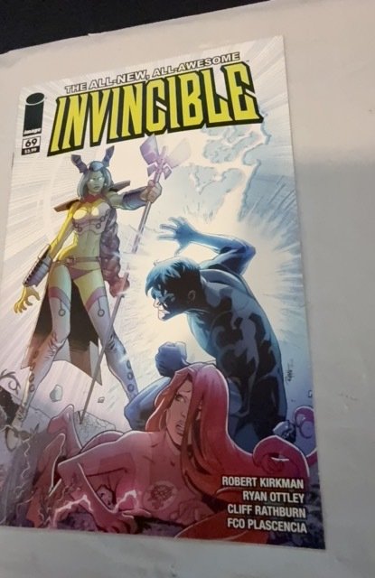 Invincible #69 (2009) 1st app of Universa a low print run