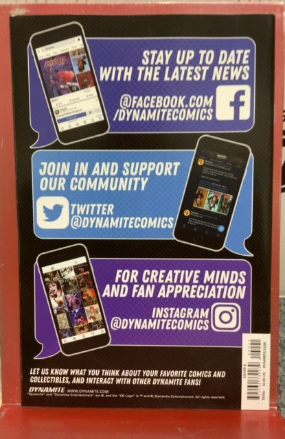 Elvira in Monsterland #4 Cover B (2023)