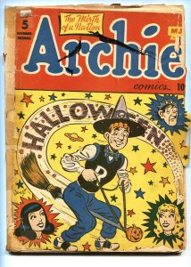 Archie Comics #5 1944- Golden Age MLJ comic- Halloween cover