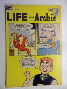 LIFE WITH ARCHIE # 21 ARCHIE JUGHEAD VERONICA BETTY RIVERDALE
