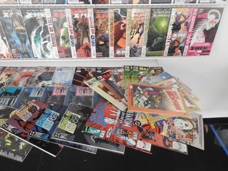 Huge Lot 180+ Comics W/ Ultimate X-Men Complete set, Batman, +More! Avg VF- Cond