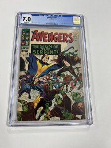 Avengers 32 cgc 7.0 ow Pages Marvel 1966