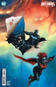 Outsiders #9 Cvr B Steve Beach Card Stock Var DC Comics Comic Book