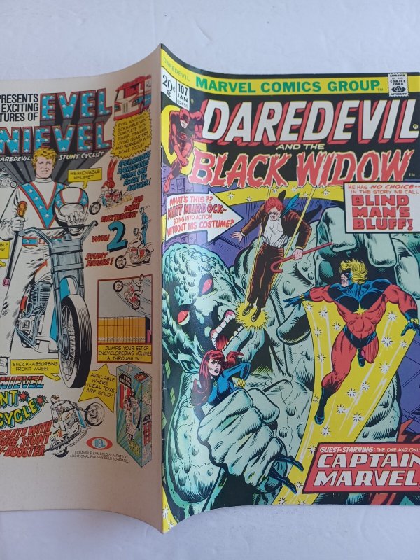 Daredevil #107 - Black Widow - Captain Marvel - 1974 - VF