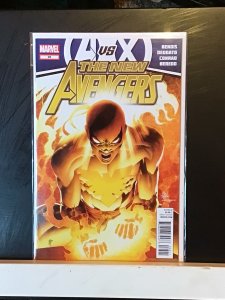 New Avengers #25 (2012)  NM