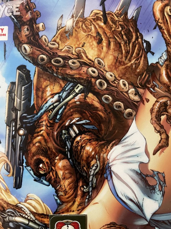 NOTTI & NYCE #1 NAUGHTY SQUID ATTACK EXCLUSIVE SOLD OUT LTD 100 NM+