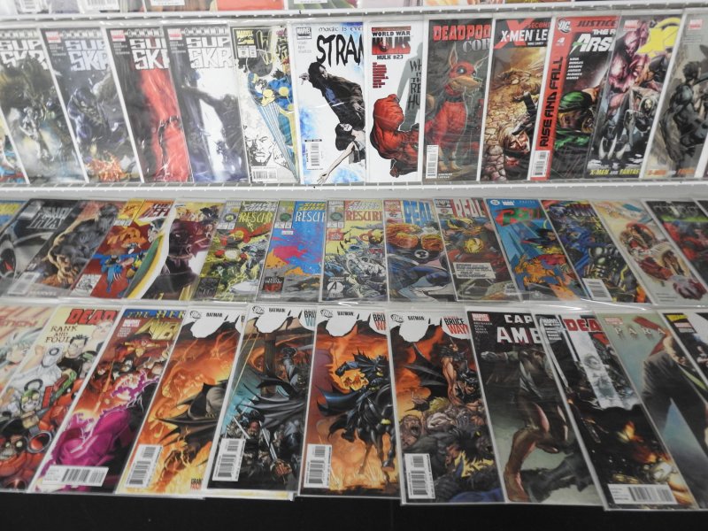 Huge Lot 150+ Comics W/Wolverine, Venom, Super Skrull+ Avg VF Condition!!