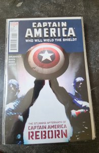 Captain America Reborn: Who Will Wield The Shield? (2010)