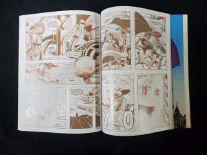 BATMAN 3D GRAPHIC NOVEL with Bound unused 3D GLASSES Inside 1990 Byrne DC NM