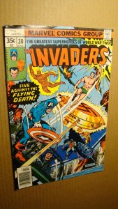 INVADERS 30 *HIGH GRADE* CAPTAIN AMERICA VS FLYING SAUCER DEATH 1977