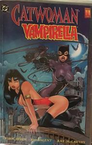 CATWOMAN DC 4 TPB;GUARDIAN OF GOTHAM,#1-2 ,CAT FILE,VAMPIRELLA VF/NM 