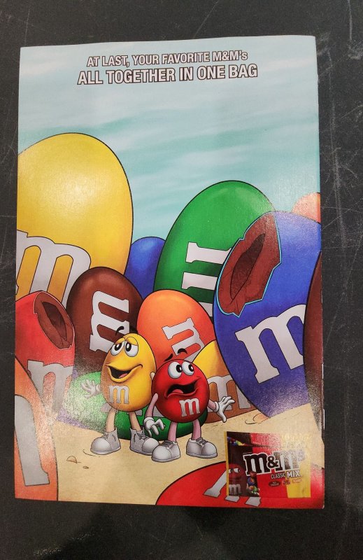 Avengers #55 Momoko Cover (2022)