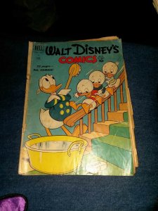 Walt Disney's Comics & Stories #125 dell 1951 1st Junior Woodchucks! Barks! Art