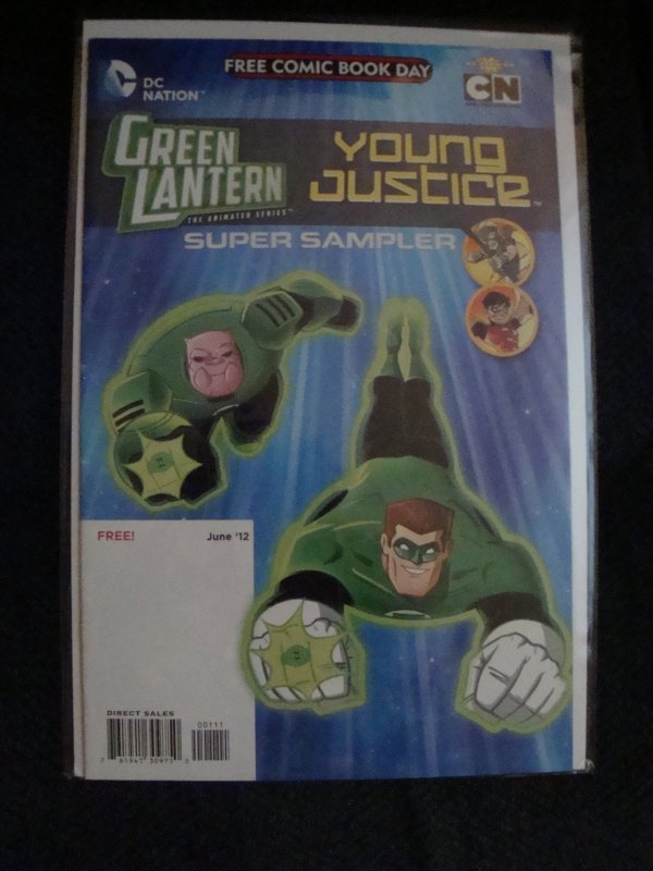 DC Nation FCBD Super Sampler / Superman Family Adventures Flip Book #1 (2012)