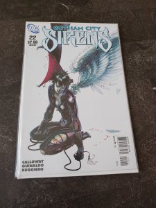 Gotham City Sirens #22 (2011)